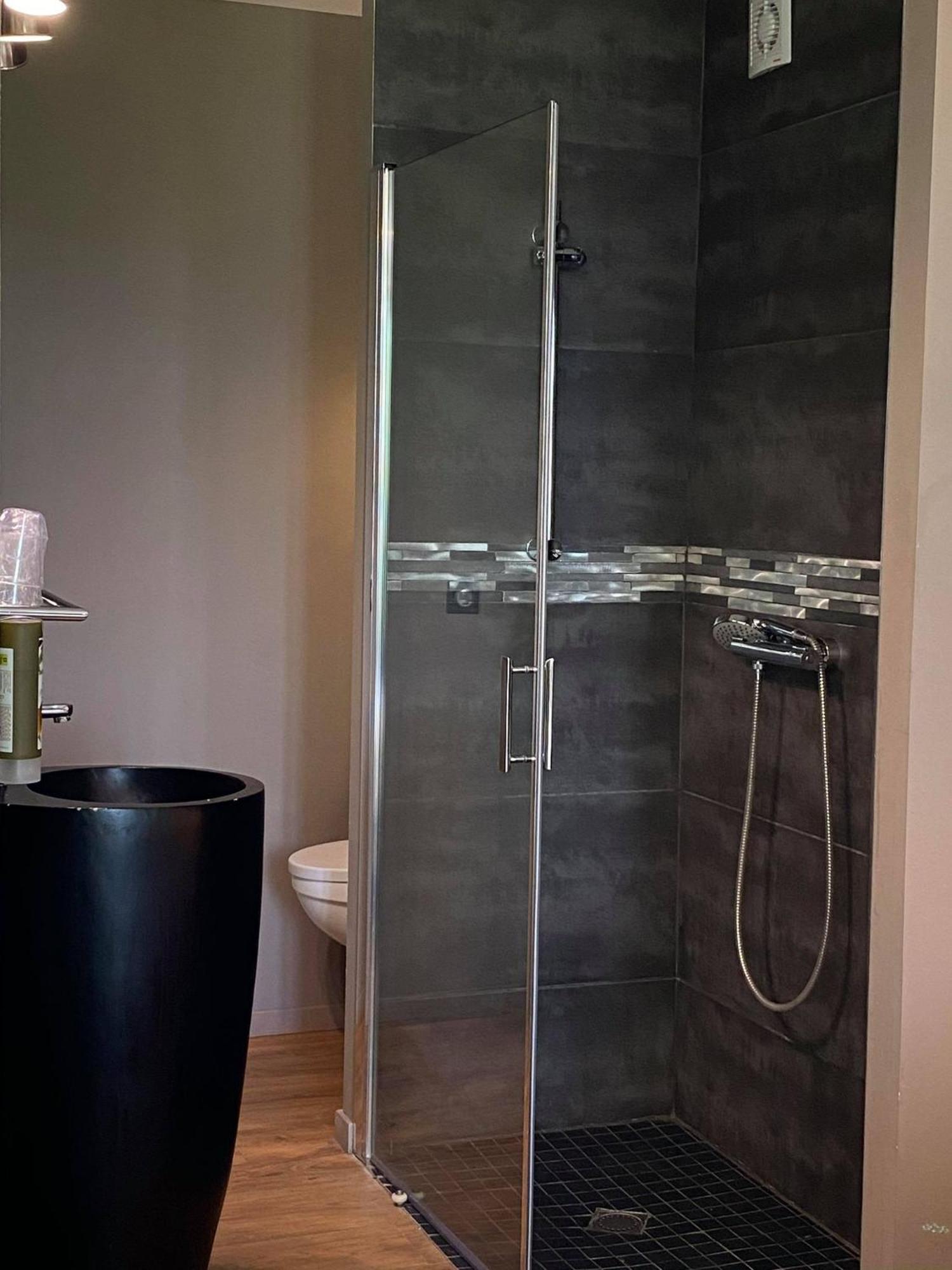 Hotel La Vinaigrerie Logis Joinville Eksteriør billede