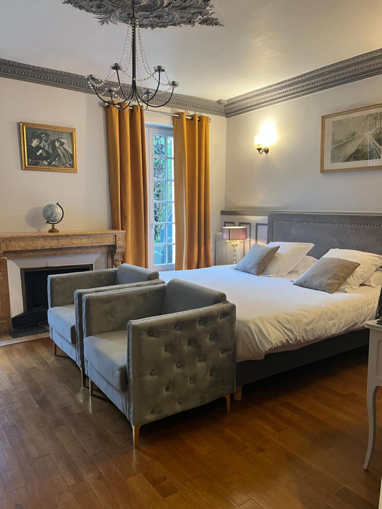 Hotel La Vinaigrerie Logis Joinville Eksteriør billede